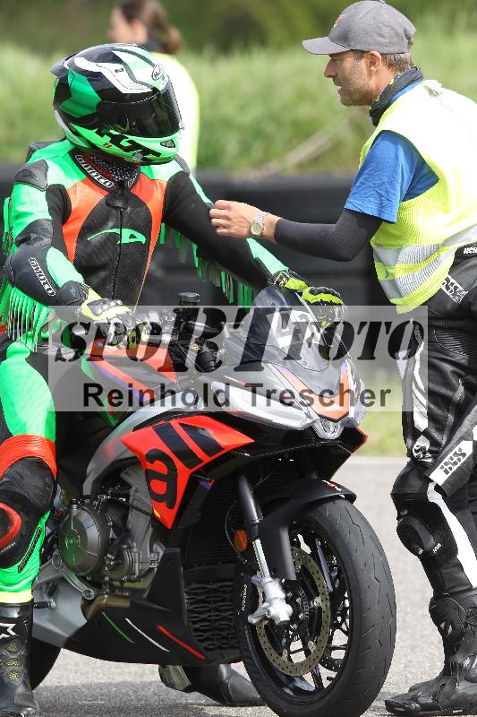 Archiv-2025/10 23.04.2025 Cornu Master School ADR/gruen-vert/41